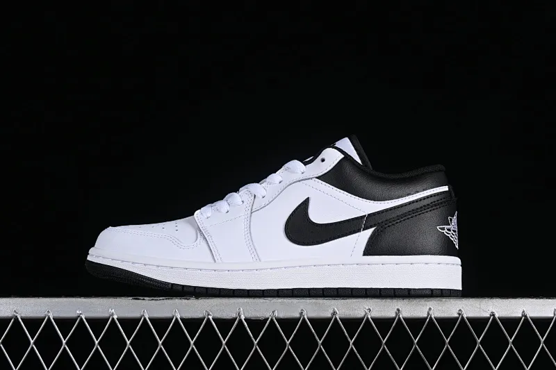 All categories Air Jordan Jordan series basketball shoes Air Jordan 1 Low G version pure original Air Jordan 1 Low "White and Black" AJ1 Joe 1 white and black color matching low-top cultural casual sneakers 553558-132